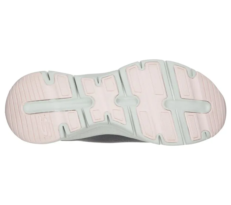 SPORT ARCH FIT SHOES